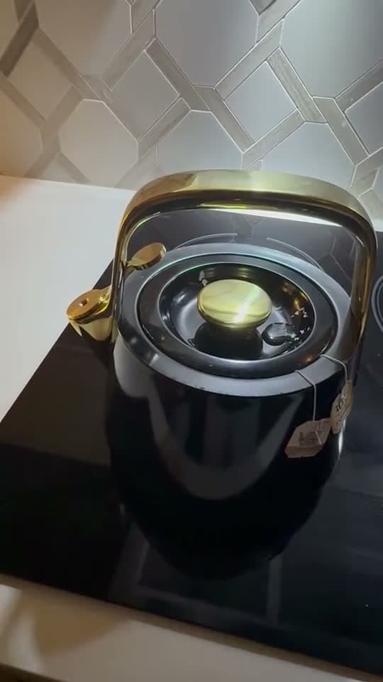 A kettle on the hob before the day starts